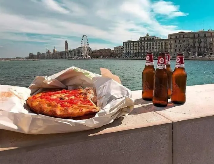 Appartamento maison Nicolai_ centro città, area molto fornita!! Bari